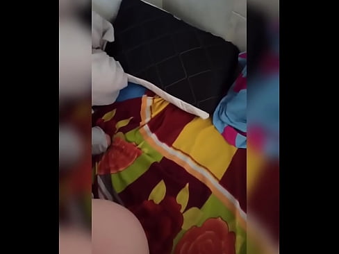 ❤️ 내 룸메이트는 남편이 휴가를 가기 때문에 집에 혼자 있고 나는 기회를 잡고 그녀와 섹스하고 그녀의 엉덩이를 우유로 채 웁니다. 포르노 ko.mysexgamer.ru에서 ﹏